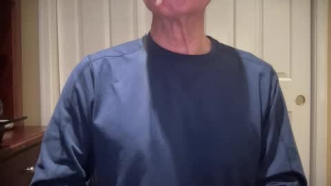 Snapshot of i8bgcq chatting on November 17, 3:40 pm The Talented Mr. DILFy online show from November 17, 3:40 pm