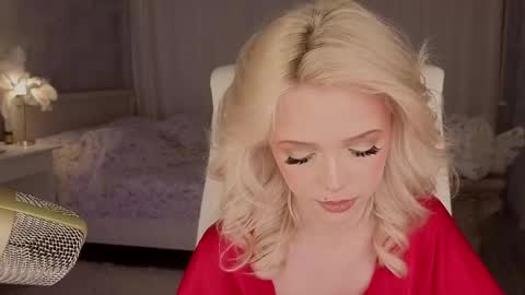 Joselle online show from May 13, 9:44 pm