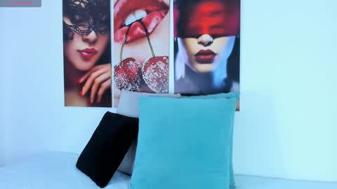 The Dolls online show from January 13, 7:41 pm