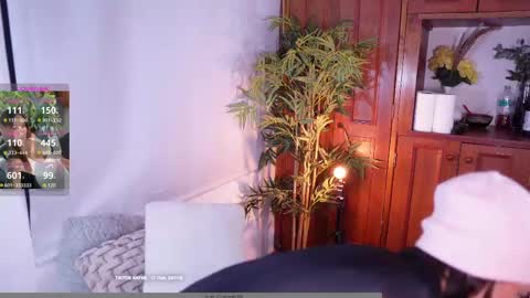 Lucy online show from November 5, 10:37 am