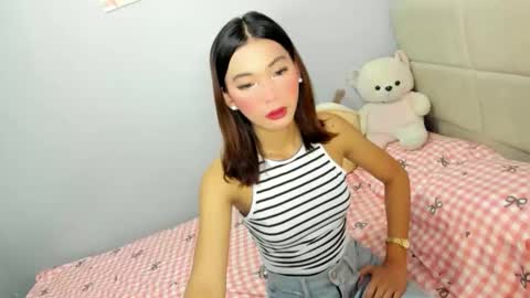 Snapshot of i_can_do_both chatting on December 3, 1:57 am jek online show from December 3, 1:57 am