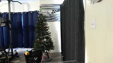 ShortStuff online show from January 5, 5:41 pm