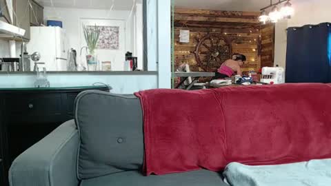 ShortStuff online show from January 31, 5:32 pm