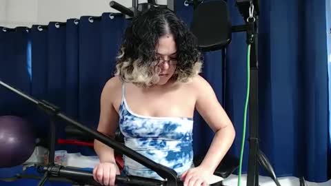 ShortStuff online show from February 4, 3:57 pm