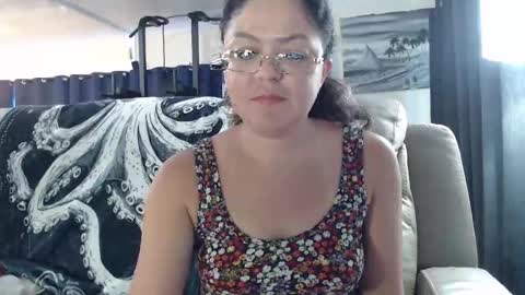 ShortStuff online show from April 15, 7:58 pm