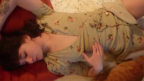 Olive online show from November 26, 12:33 am