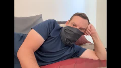 i o ro online show from September 13, 9:03 pm