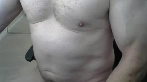 i_was_a_shy_dad online show from April 15, 9:15 pm