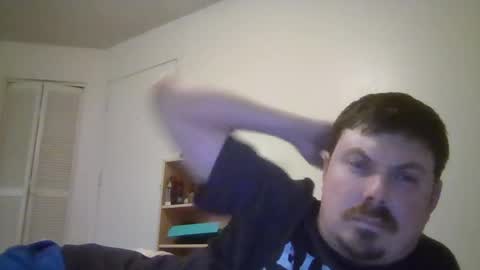 iaguy0587 online show from July 24, 7:06 am