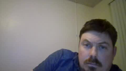 iaguy0587 online show from July 30, 10:58 am