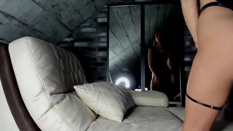 Snapshot of iam_blake chatting on February 1, 10:23 pm Blake online show from February 1, 10:23 pm