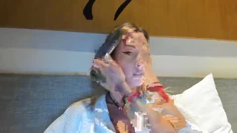 Snapshot of iam_blake chatting on February 12, 11:20 pm Blake online show from February 12, 11:20 pm