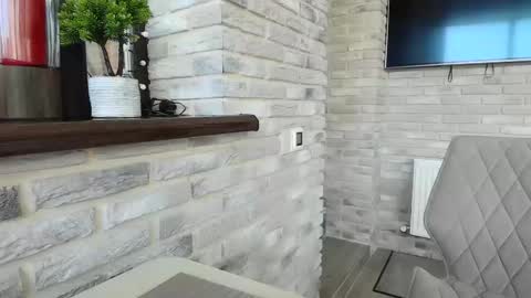 Snapshot of iam_blake chatting on February 27, 8:39 am Blake online show from February 27, 8:39 am