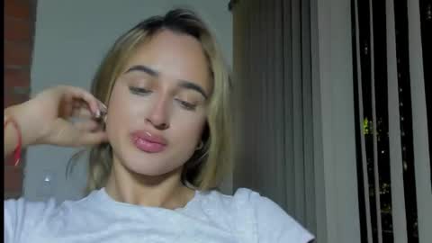 Brina online show from February 4, 11:53 pm