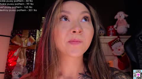 Casey online show from December 17, 1:27 pm