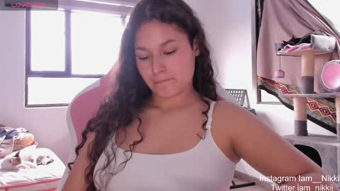 Snapshot of iam_nikki chatting on December 17, 7:48 pm On instagram Imm NikkiHelp me reach 100 likes online show from December 17, 7:48 pm