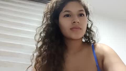 Snapshot of iam_nikki chatting on February 14, 1:34 am On instagram Imm NikkiHelp me reach 100 likes online show from February 14, 1:34 am