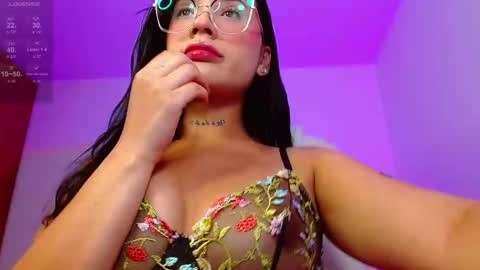 Salo  online show from February 8, 9:24 am