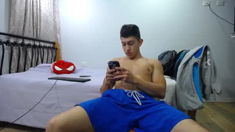 Snapshot of iam_yourbabyprincess_xd chatting on February 16, 6:32 am iam_yourbabyprincess_xd online show from February 16, 6:32 am