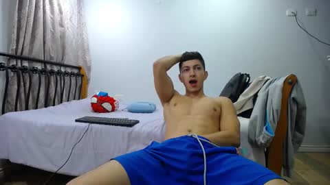 Snapshot of iam_yourbabyprincess_xd chatting on February 19, 6:11 am iam_yourbabyprincess_xd online show from February 19, 6:11 am