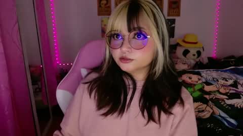 Zoe 3 online show from April 22, 12:02 am