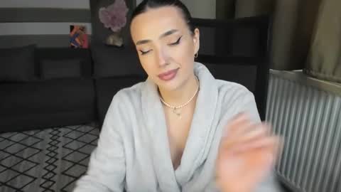 Snapshot of iamababygal chatting on November 15, 8:22 am Baby Gal online show from November 15, 8:22 am