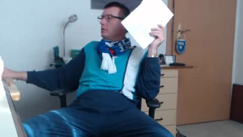 iamachim online show from October 31, 9:32 am