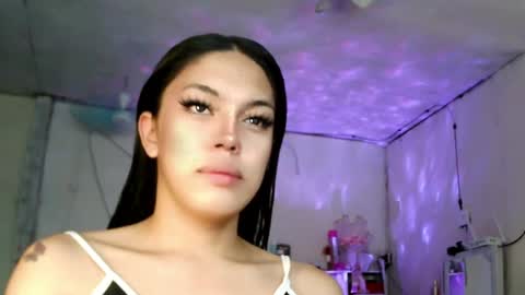 Snapshot of iamcristel chatting on August 4, 9:56 am CHRISTIAN online show from August 4, 9:56 am