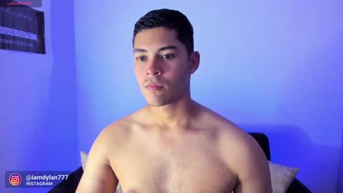 Dylan  independent model  online show from January 22, 10:59 pm