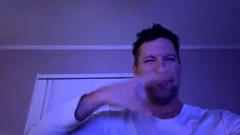 iamhereandnow online show from January 11, 3:22 am