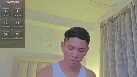 Juliiiiian online show from February 4, 5:01 pm