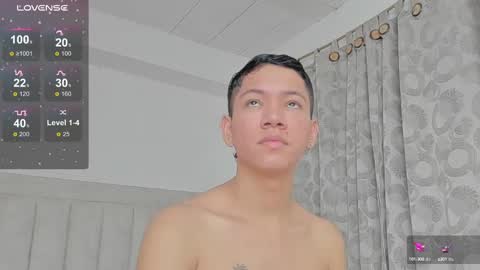 Juliiiiian online show from February 11, 11:21 am