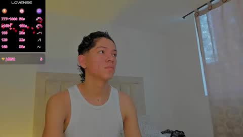 Juliiiiian online show from September 17, 11:45 am