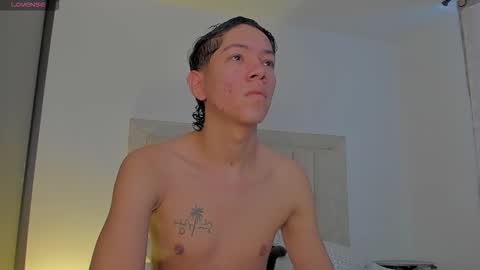 Juliiiiian online show from September 21, 11:45 am