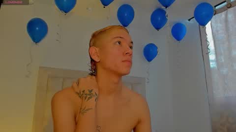 Juliiiiian online show from October 16, 7:26 pm