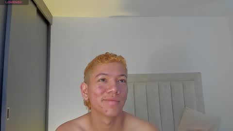 Juliiiiian online show from October 21, 12:17 pm