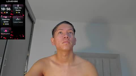 Juliiiiian online show from June 3, 11:02 am