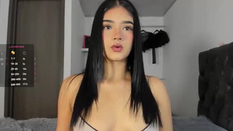    online show from December 3, 7:56 pm