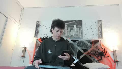 Snapshot of iammariano chatting on November 1, 4:47 am Mariano online show from November 1, 4:47 am