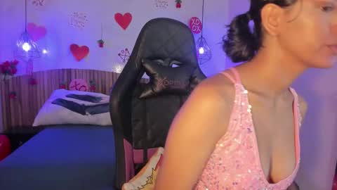 Nayuta online show from February 19, 7:10 pm