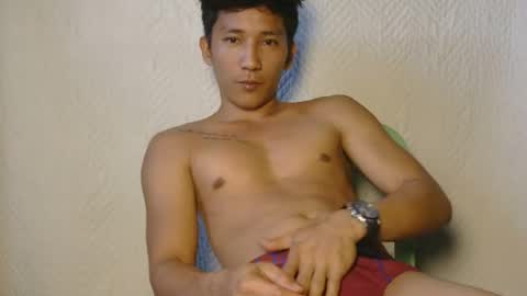 iamnew0000 online show from November 21, 8:02 am