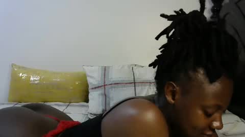 Snapshot of iampolca chatting on January 24, 12:31 am iampolca online show from January 24, 12:31 am