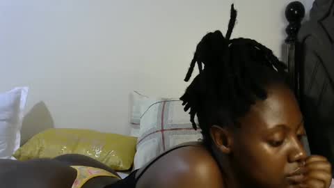 Snapshot of iampolca chatting on January 27, 3:18 pm iampolca online show from January 27, 3:18 pm