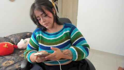 Snapshot of iamrouusie chatting on May 13, 2:36 pm Rosie online show from May 13, 2:36 pm