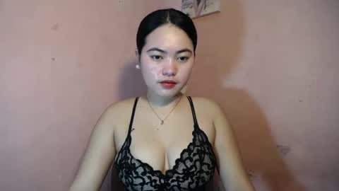 nany online show from December 8, 5:29 am