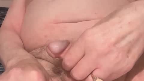 Snapshot of ian53a chatting on February 25, 5:33 pm ian53a - mature UK man for same online show from February 25, 5:33 pm