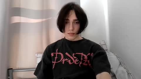 ian_bucks online show from March 7, 12:57 pm