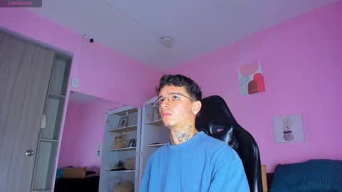 IAN CASTILLO online show from October 10, 11:09 am