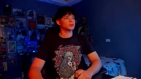 Andres online show from February 25, 11:44 pm