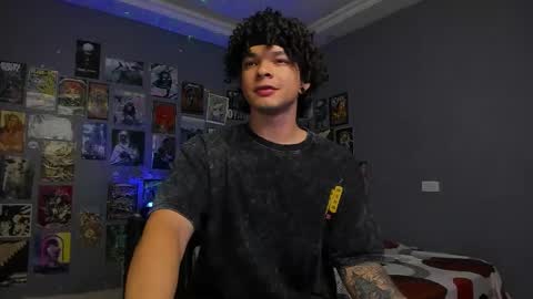 Andres online show from November 16, 8:25 pm